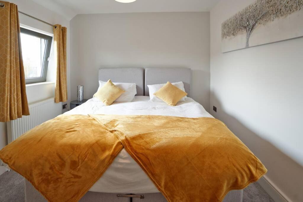 Home From Home - 4 Double Bed House With Parking Σλόουθ Εξωτερικό φωτογραφία